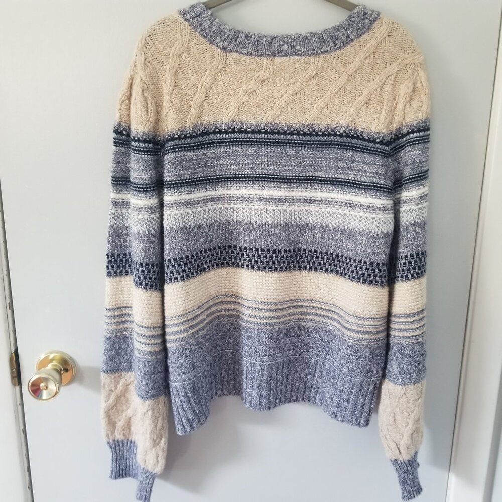 a.n.a striped sweater L - Picture 2 of 7